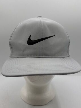 Nike Golf Pro Dri Fit Hat Gray Black Swoosh SnapBack OSFM Performance Cap Men’s